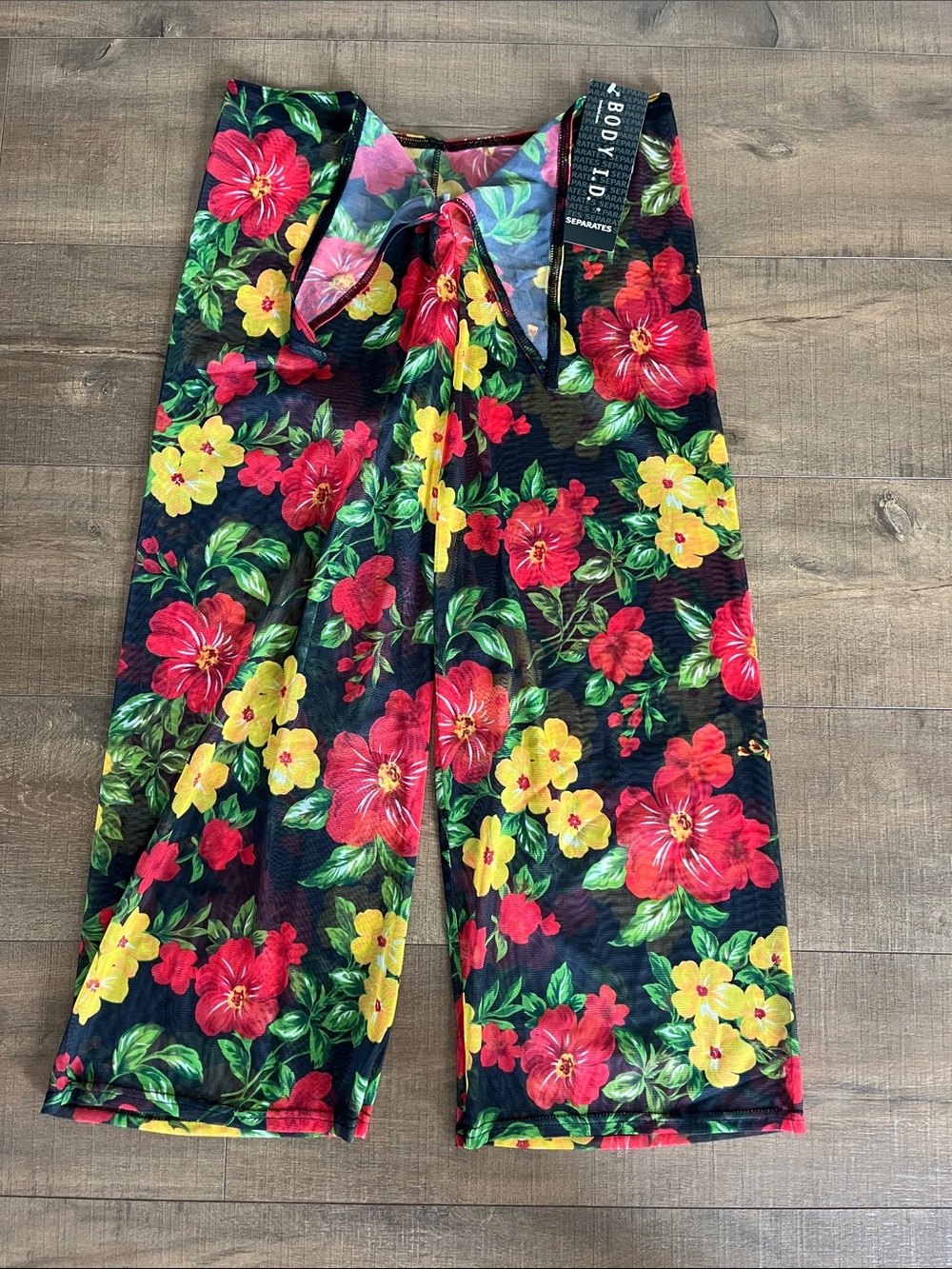 Body I.D. Black Floral Mesh Swim Coverup Pants size small NWT